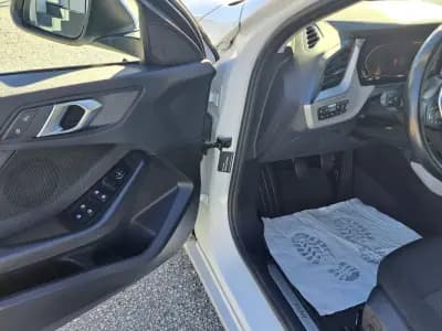 Vendo BMW 116 2021 - 19990 EUR, 131686 km - AUTO.MOTO.pt