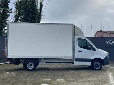 Vendo Mercedes-Benz Sprinter 2023 - 49750 EUR, 54000 km - AUTO.MOTO.pt