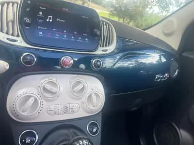 Vendo Fiat 500C 2020 - 11750 EUR, 113660 km - AUTO.MOTO.pt