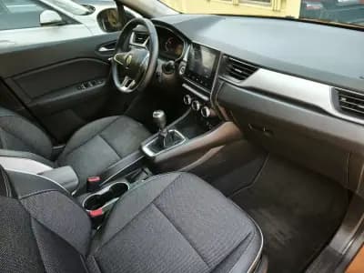 Vendo Renault Captur 2022 - 18900 EUR, 28032 km - AUTO.MOTO.pt