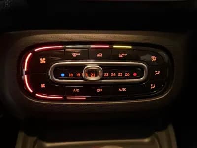 Vendo Smart ForFour 2018 - 11900 EUR, 51000 km - AUTO.MOTO.pt