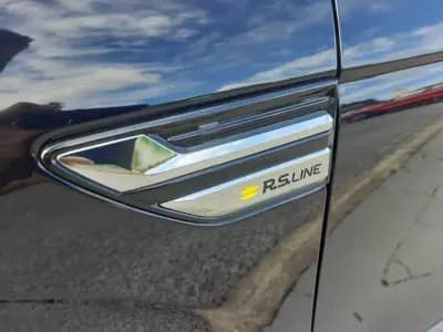 Sell Renault Arkana 2022 - 33490 EUR, 20820 km - AUTO.MOTO.pt