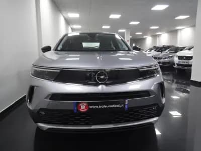 Vendo Opel Mokka-e 2023 - 20900 EUR, 11000 km - AUTO.MOTO.pt