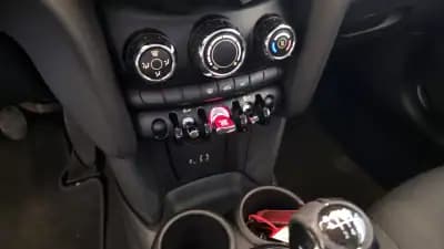 Vendo MINI 2014 - 10900 EUR, 209521 km - AUTO.MOTO.pt