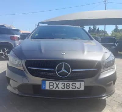 Vendo Mercedes-Benz CLA 200 2016 - 21800 EUR, 150000 km - AUTO.MOTO.pt