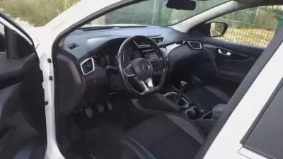 Sell Nissan Qashqai 2020 - 18999 EUR, 139882 km - AUTO.MOTO.pt