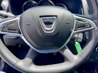 Sell Dacia Sandero 2017 - 11500 EUR, 125170 km - AUTO.MOTO.pt