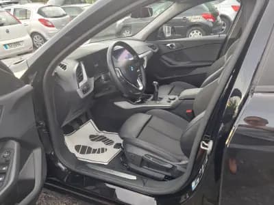 Vendo BMW 116 2021 - 21800 EUR, 97111 km - AUTO.MOTO.pt