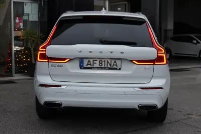 Sell Volvo XC 60 2021 - 31900 EUR, 121360 km - AUTO.MOTO.pt
