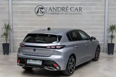 Vendo Peugeot 308 2023 - 19950 EUR, 38478 km - AUTO.MOTO.pt