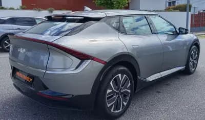 Vendo Kia EV6 2022 - 31440 EUR, 111758 km - AUTO.MOTO.pt