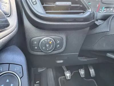 Sell Ford Fiesta 2019 - 12990 EUR, 111400 km - AUTO.MOTO.pt