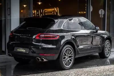 Vendo Porsche Macan 2018 - 59990 EUR, 99798 km - AUTO.MOTO.pt