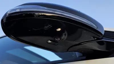 Vendo Mercedes-Benz E 220 2017 - 31500 EUR, 150000 km - AUTO.MOTO.pt