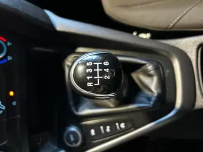 Vendo Ford Focus 2018 - 9900 EUR, 71250 km - AUTO.MOTO.pt