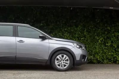 Vendo Peugeot 5008 2019 - 16900 EUR, 272000 km - AUTO.MOTO.pt