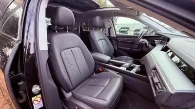 Sell Audi e-tron Sportback 2020 - 31990 EUR, 80000 km - AUTO.MOTO.pt