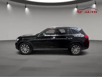 Vendo Mercedes-Benz GLC 220 2024 - 72990 EUR, 24415 km - AUTO.MOTO.pt