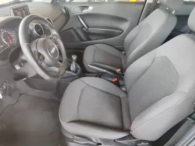 Sell Audi A1 2011 - 8650 EUR, 215600 km - AUTO.MOTO.pt