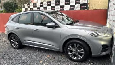 Vendo Ford Kuga 2022 - 17900 EUR, 76500 km - AUTO.MOTO.pt