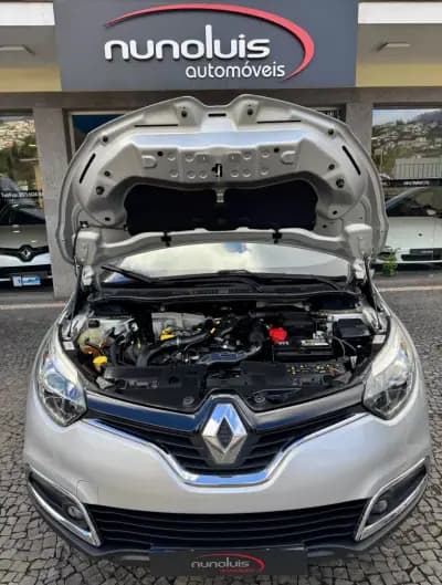 Vendo Renault Captur 2017 - 14500 EUR, 69158 km - AUTO.MOTO.pt