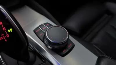 Vendo BMW 620 Gran Turismo 2019 - 37990 EUR, 101623 km - AUTO.MOTO.pt