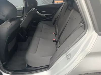 Vendo BMW 318 2018 - 19900 EUR, 170608 km - AUTO.MOTO.pt