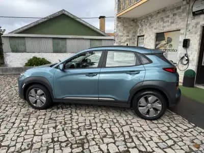 Vendo Hyundai Kauai 2020 - 20500 EUR, 70000 km - AUTO.MOTO.pt