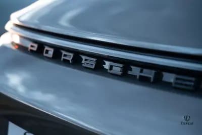 Vendo Porsche 992 2022 - 195000 EUR, 20350 km - AUTO.MOTO.pt