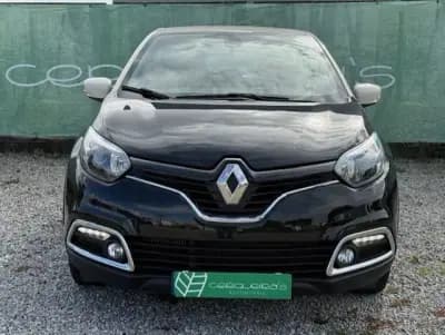 Vendo Renault Captur 2017 - 12500 EUR, 112400 km - AUTO.MOTO.pt