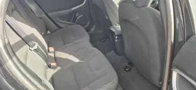 Vendo Volvo V40 2015 - 12400 EUR, 216200 km - AUTO.MOTO.pt