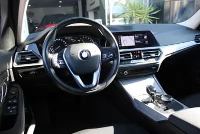 Sell BMW 330e 2021 - 26400 EUR, 93627 km - AUTO.MOTO.pt