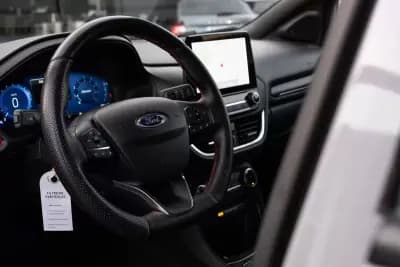 Vendo Ford Puma 2022 - 17499 EUR, 78000 km - AUTO.MOTO.pt