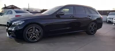 Vendo Mercedes-Benz C 300e 2021 - 31900 EUR, 150000 km - AUTO.MOTO.pt