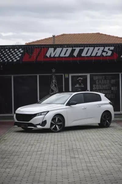 Vendo Peugeot 308 2022 - 22900 EUR, 133639 km - AUTO.MOTO.pt