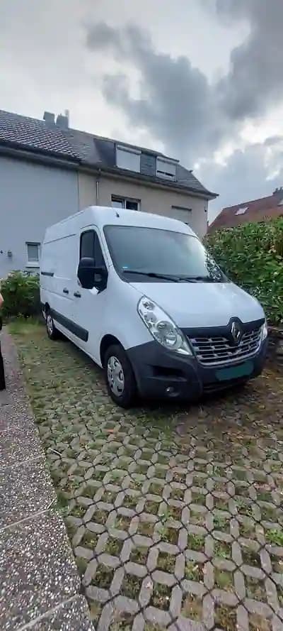 Vendo Renault Master 2018 - 13700 EUR, 240000 km - AUTO.MOTO.pt