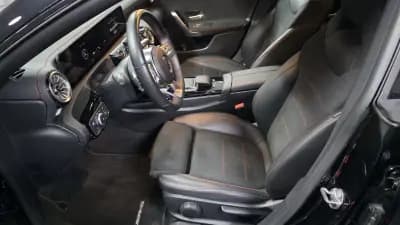 Vendo Mercedes-Benz CLA 250 2021 - 34990 EUR, 57000 km - AUTO.MOTO.pt