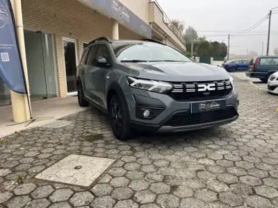 Sell Dacia Jogger 2023 - 17900 EUR, 153000 km - AUTO.MOTO.pt