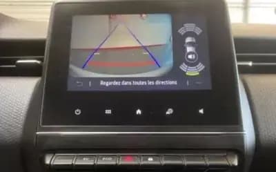 Sell Renault Clio 2021 - 18490 EUR, 45700 km - AUTO.MOTO.pt