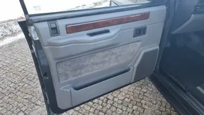 Vendo Land Rover Range Rover 1996 - 35500 EUR, 143108 km - AUTO.MOTO.pt