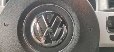 Vendo Volkswagen New Beetle 2015 - 14950 EUR, 156200 km - AUTO.MOTO.pt