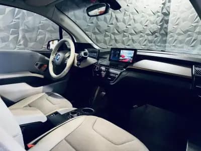 Vendo BMW i3 2022 - 31990 EUR, 7375 km - AUTO.MOTO.pt