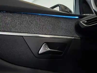 Vendo Peugeot 3008 2016 - 17450 EUR, 116000 km - AUTO.MOTO.pt