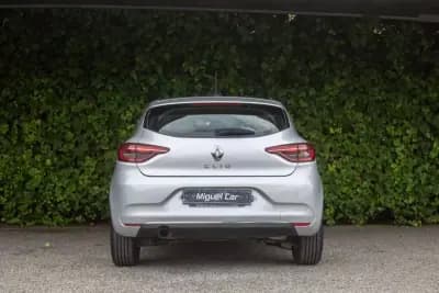 Sell Renault Clio 2020 - 12900 EUR, 114844 km - AUTO.MOTO.pt