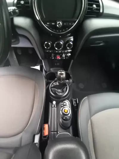 Vendo MINI One 2014 - 10900 EUR, 138000 km - AUTO.MOTO.pt