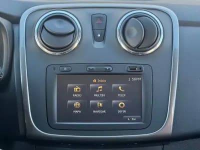 Vendo Dacia Sandero 2015 - 8950 EUR, 60000 km - AUTO.MOTO.pt