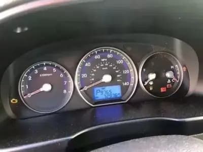 Vendo Hyundai Santa Fe 2012 - 11999 EUR, 70000 km - AUTO.MOTO.pt