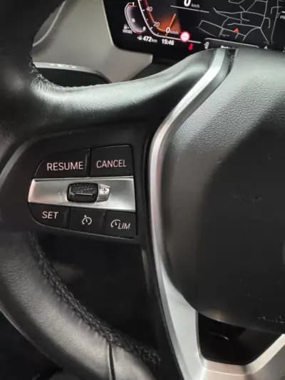 Vendo BMW 116 2023 - 28990 EUR, 60884 km - AUTO.MOTO.pt