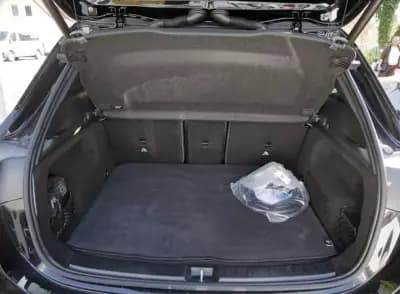 Sell Mercedes-Benz EQA 2021 - 29900 EUR, 34000 km - AUTO.MOTO.pt