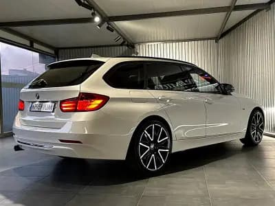 Vendo BMW 318 2012 - 16990 EUR, 173500 km - AUTO.MOTO.pt